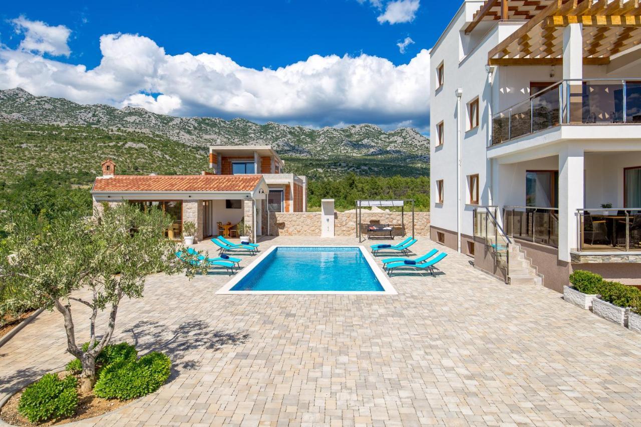 Villa Grandioza Селине Екстер'єр фото
