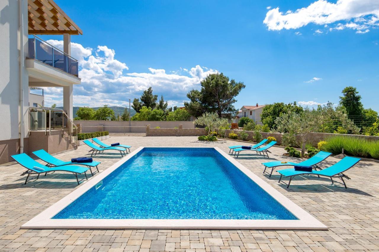Villa Grandioza Селине Екстер'єр фото